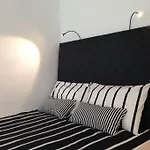 Gorgeous Flat With Garage Apartmán