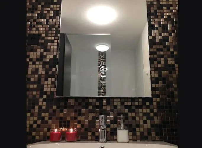 Gorgeous Flat With Garage Lägenhet *