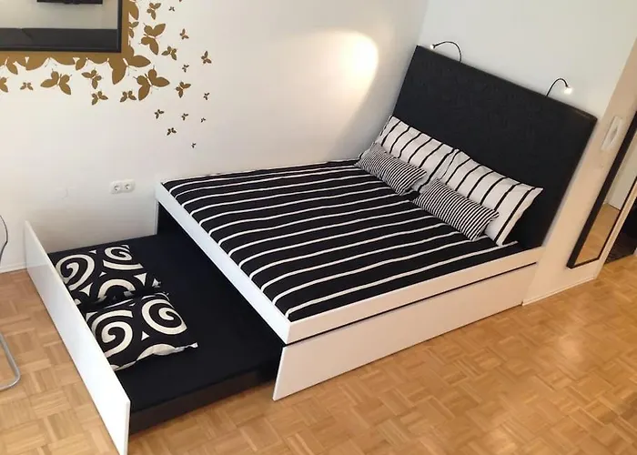 Lägenhet Gorgeous Flat With Garage *