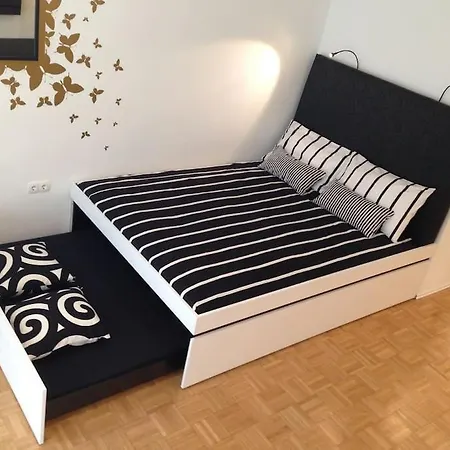 Apartmán Gorgeous Flat With Garage *